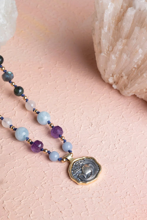 Sertifikalı Kova Burcu Doğal Taş Makrome Kolye