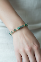 Zümrüt ve Sitrin Doğal Taş Bileklik – Gümüş Aparatlı, 6 mm Fasetli Misinalı, Unisex Tasarım