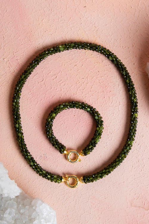 Sertifikalı El İşçiliği Örme Yeşim Gümüş Kapama Set – Kolye 48 cm, Bileklik 19 cm