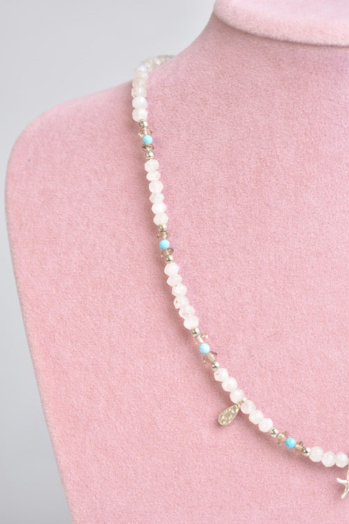 Ay Taşı Doğal Taş Gümüş Süslemeli Kolye