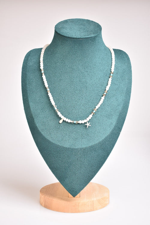 Ay Taşı Doğal Taş Gümüş Süslemeli Kolye