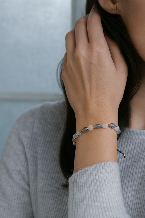 Ay Taşı – Labradorit Doğal Taş Makrome Örme Bileklik – Küre Kesim