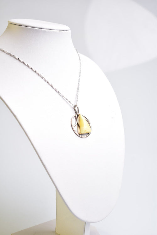 Natural Drop Amber 925 Sterling Silver Necklace
