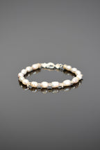 İnci Doğal Taş Gümüş Aparatlı Bileklik