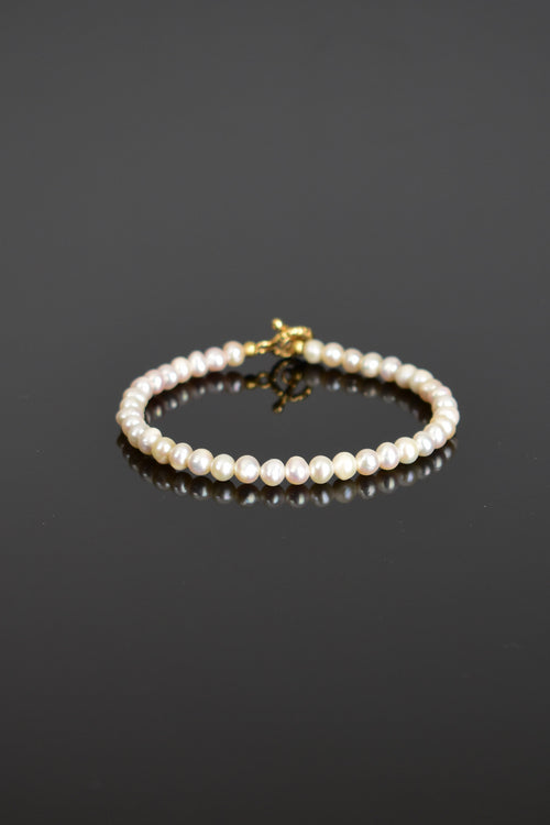 İnci Doğal Taş Gümüş Kapama Tasarım Bileklik