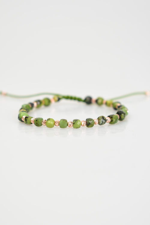 Kanada Yeşim Doğal Taş Makrome Örme Bileklik Fasetli Küp Kesim