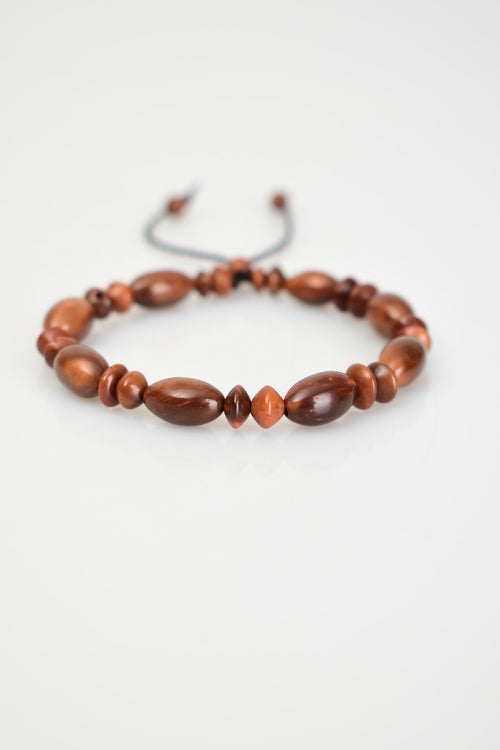 Kuka Macrame Knitted Bracelet Barley Cut