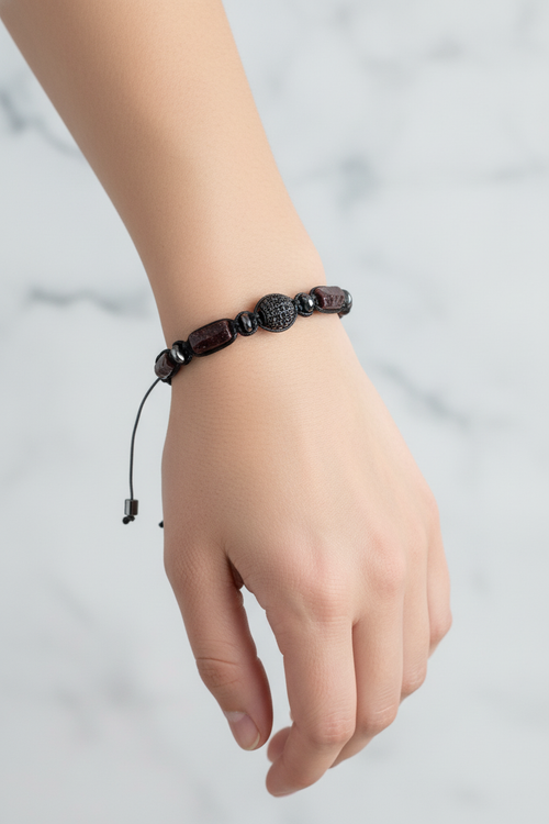 Lal Garnet - Hematit Doğal Taş Zirkon Aparatlı Makrome Bileklik