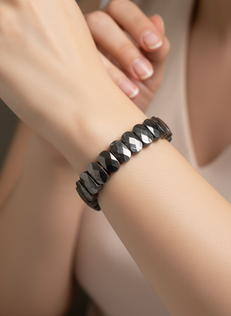 Sertifikalı Biyotit Doğal Taş Bileklik – Özel Rolex Kesim - Görsel 1 - Safnaturel
