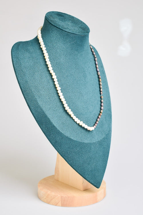 Siyah Beyaz Okyanus İncisi Kolye