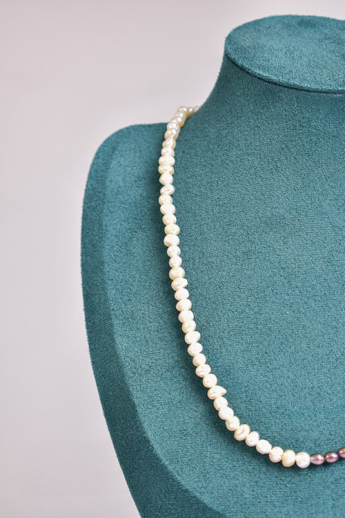 Siyah Beyaz Okyanus İncisi Kolye