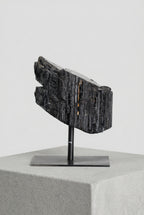 Turmalin Doğal Taş Standlı Parça