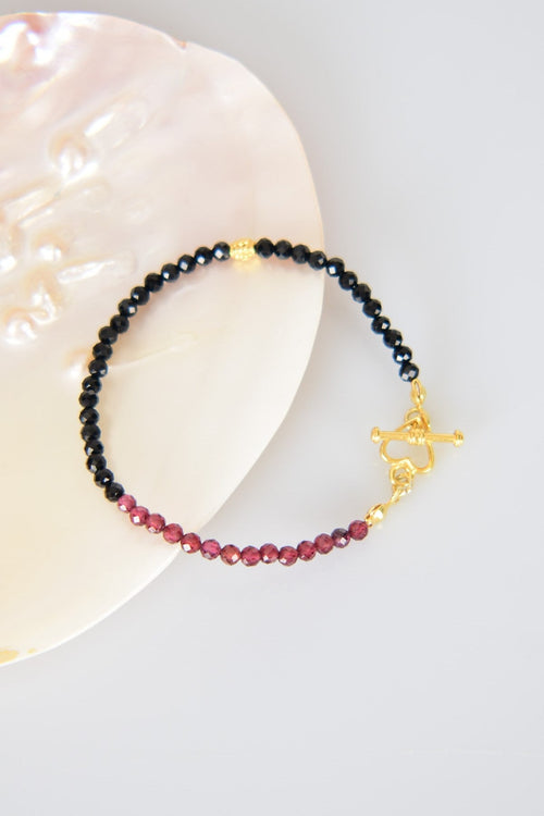 Turmalin - Garnet Doğal Taş 925 Ayar Gümüş Kapama Bileklik - Ayışığı Koleksiyonu