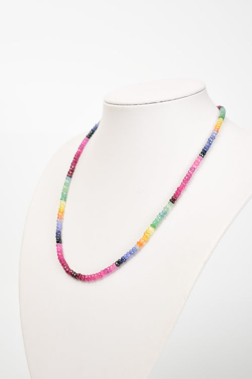 IGSL Uluslararası Sertifikalı Yakut – Zümrüt – Safir Doğal Taş Kolye – 3-4 mm Mikro Kesim | A+ Kalite