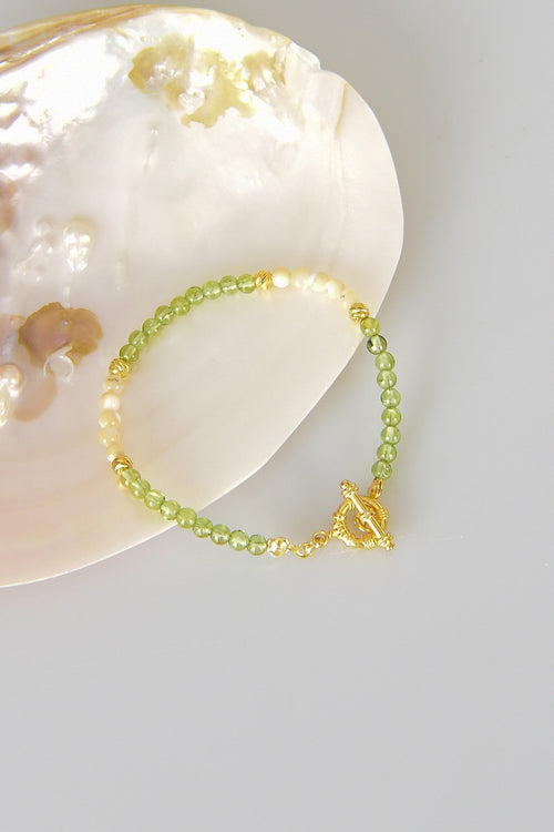 Zebercet - Sedef Doğal Taş 925 Ayar Gümüş Kapama Bileklik - Ayışığı Koleksiyonu