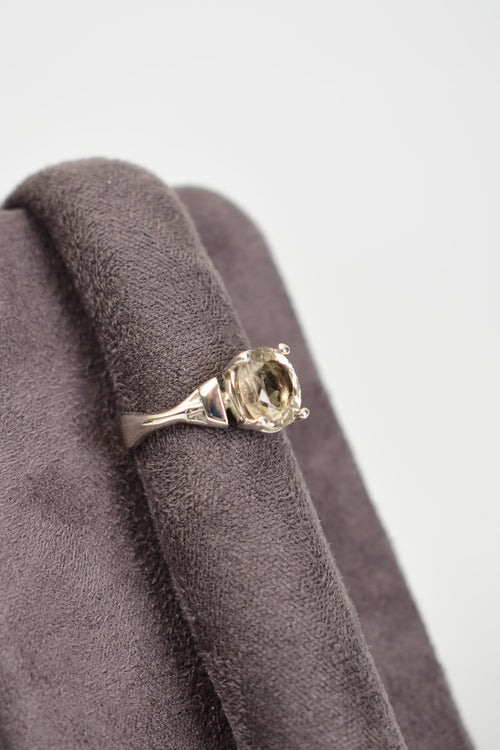 Zultanit ( Diaspore ) Doğal Taş 925 Ayar Gümüş Yüzük ( 3.62 Carat )