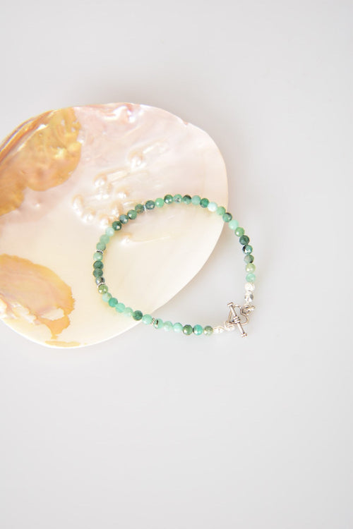 Zümrüt Doğal Taş 925 Ayar Gümüş Kapama Bileklik - Ayışığı Koleksiyonu