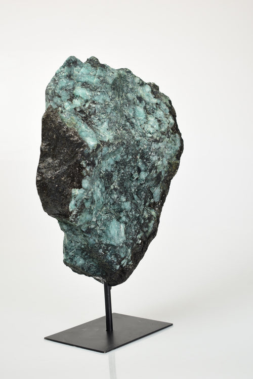 Zümrüt Doğal Taş Standlı Ham Parça