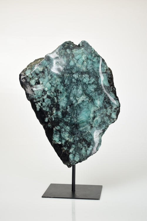 Zümrüt Doğal Taş Standlı Ham Parça