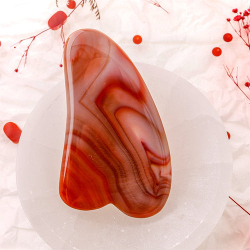 Kırmızı Akik Taşı Gua Sha Yüz Masaj Taşı Kalpli