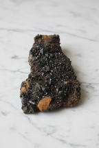 Epidot Natural Stone Raw Piece – Safnaturel (329 gr)