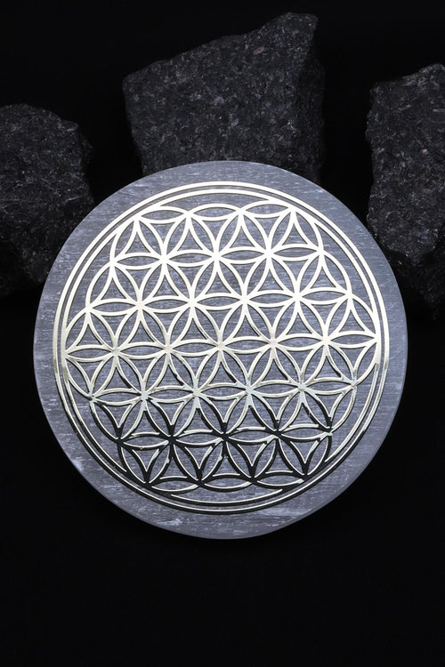 Selenit Doğal Taş Lazer İşlemeli Parça – Safnaturel (115 gr)