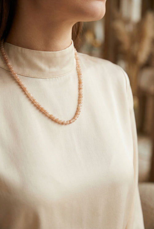 Ay Taşı Doğal Taş Kolye – 4 mm • 45 cm (Safnaturel Özel Seri) - Görsel 2 - Safnaturel