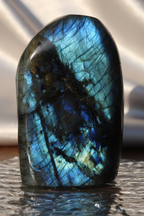 Labradorite Natural Stone Piece – 685 Gr | Collectible Sparkling Gray-Blue Natural Stone