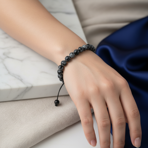 Karlı Obsidyen 6 mm Merdiven Kapama Doğal Taş Bileklik – El İşçiliği