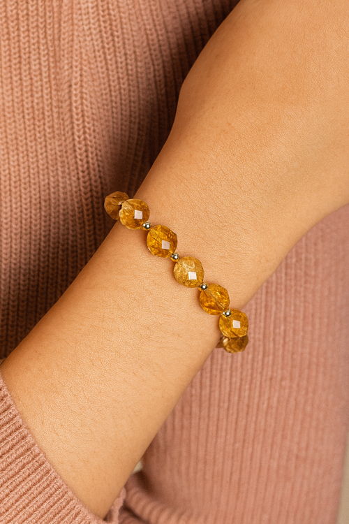 Sitrin Fasetli Doğal Taş Makrome Bileklik – El Yapımı, Unisex