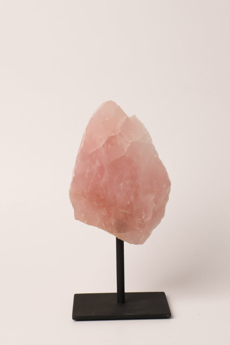 Pembe Kuvars Doğal Taş Standlı Ham Parça – 600 gr