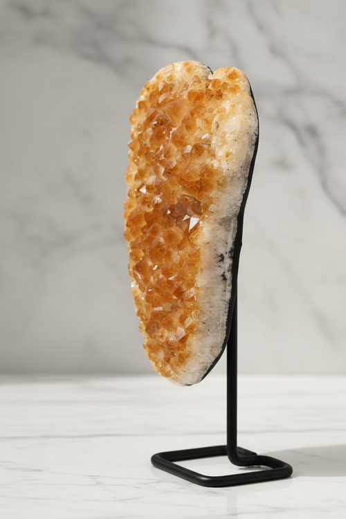 Sitrin Doğal Taş Standlı Ham Parça | Parlak Sarı Kristal Koleksiyon ve Dekoratif Doğal Taş