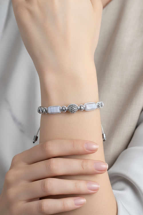 Kalsedon - Hematit Doğal Taş Zirkon Aparatlı Makrome Bileklik