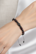 Lal Garnet - Hematit Doğal Taş Zirkon Aparatlı Makrome Bileklik