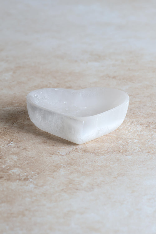 Selenite Natural Stone Heart Plate