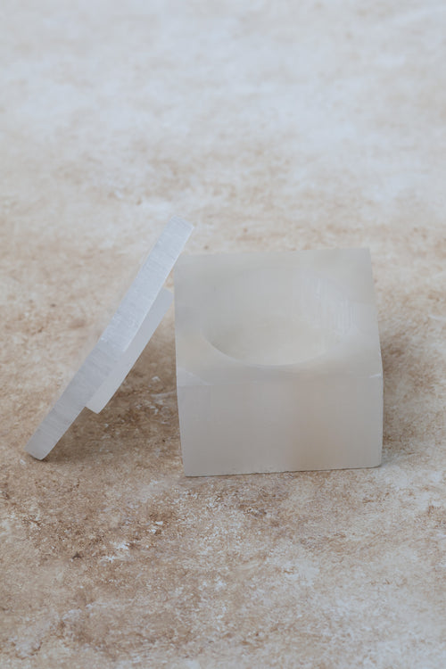 Selenite Natural Stone Cube Box