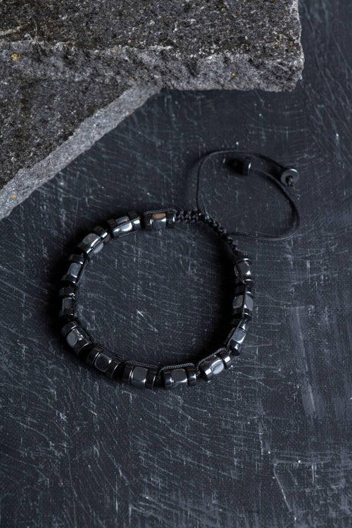 Sertifikalı Hematit Doğaltaş Makrome Bileklik