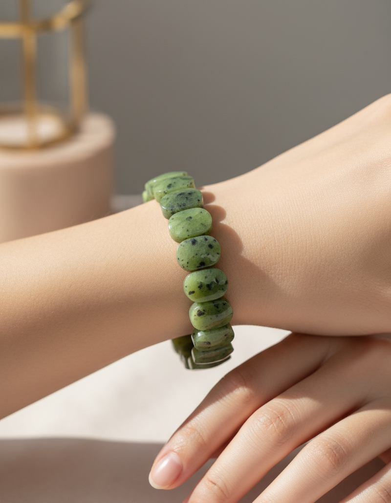 Sertifikalı Yeşim (Serpantin) Doğal Taş Bileklik – Özel Rolex Kesim - Görsel 1 - Safnaturel