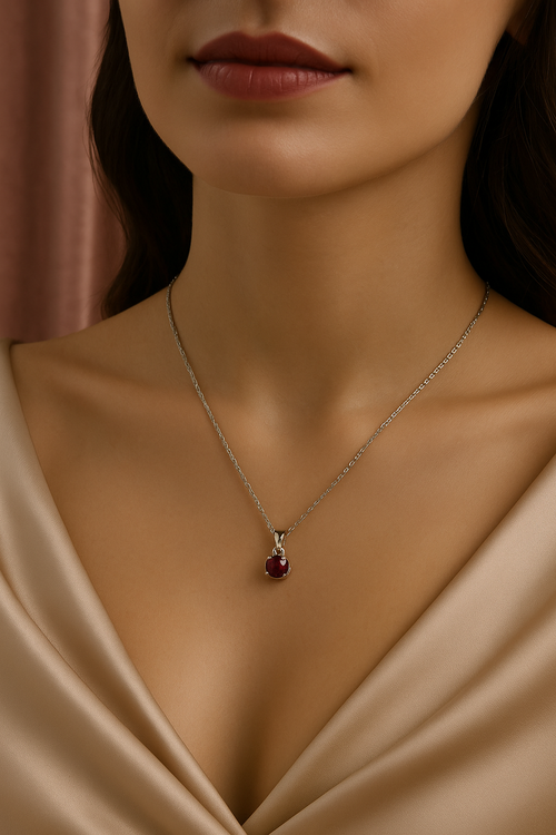 Yakut Doğal Taş 925 Ayar Gümüş Kolye