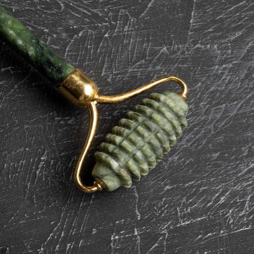 Yeşim Taşı Tırtıklı Roller Masaj Aleti