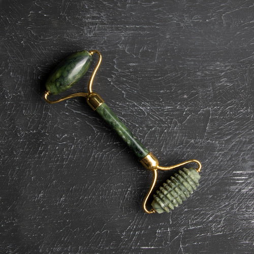 Yeşim Taşı Tırtıklı Roller Masaj Aleti